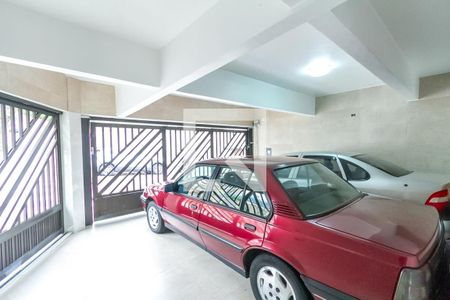 Casa à venda com 200m², 3 quartos e 3 vagas Casa à venda com 200m², 3 quartos e 3 vagasGaragem