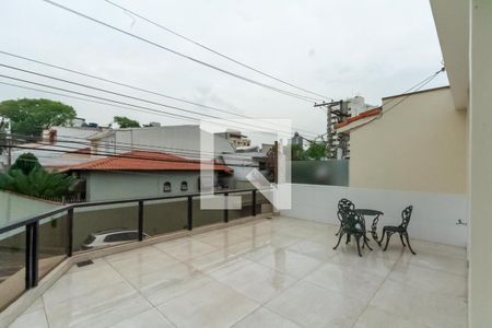 Casa à venda com 200m², 3 quartos e 3 vagas Casa à venda com 200m², 3 quartos e 3 vagasVaranda do Quarto 3