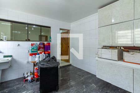Casa à venda com 200m², 3 quartos e 3 vagas Casa à venda com 200m², 3 quartos e 3 vagasÁrea de Serviço