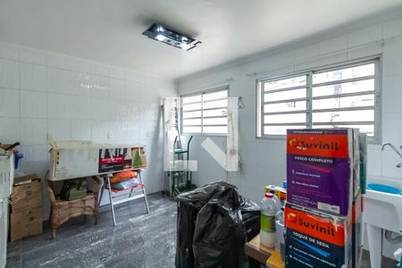 Casa à venda com 200m², 3 quartos e 3 vagas Casa à venda com 200m², 3 quartos e 3 vagasÁrea de Serviço