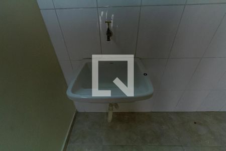 Casa à venda com 200m², 3 quartos e 3 vagas Casa à venda com 200m², 3 quartos e 3 vagasSalão