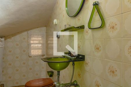 Casa à venda com 280m², 3 quartos e 3 vagas Casa à venda com 280m², 3 quartos e 3 vagasLavabo