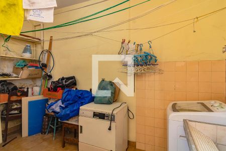 Casa à venda com 280m², 3 quartos e 3 vagas Casa à venda com 280m², 3 quartos e 3 vagasÁrea de Serviço