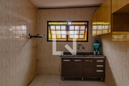 Casa à venda com 150m², 2 quartos e 2 vagasCozinha 