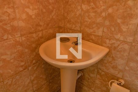 Casa à venda com 150m², 2 quartos e 2 vagasBanheiro