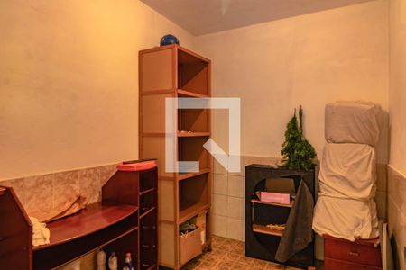 Casa à venda com 150m², 2 quartos e 2 vagasQuarto 