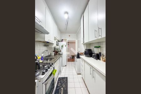 Apartamento à venda com 75m², 3 quartos e 2 vagas Apartamento à venda com 75m², 3 quartos e 2 vagasCozinha