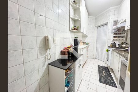 Apartamento à venda com 75m², 3 quartos e 2 vagas Apartamento à venda com 75m², 3 quartos e 2 vagasCozinha