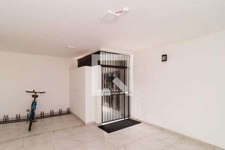Apartamento à venda com 2m², 1 quarto e sem vagaÁrea comum