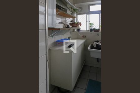 Apartamento à venda com 73m², 3 quartos e 1 vagaÁrea de Serviço