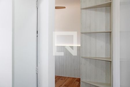 Suíte 1 de apartamento para alugar com 2 quartos, 51m² em Ortizes, Valinhos
