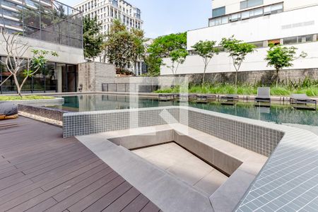 Studio à venda com 54m², 1 quarto e 1 vaga Studio à venda com 54m², 1 quarto e 1 vagaÁrea comum - Piscina
