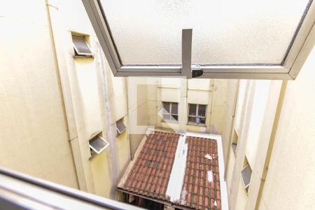 Apartamento à venda com 48m², 2 quartos e 1 vaga Apartamento à venda com 48m², 2 quartos e 1 vagaVista da Área de Serviço