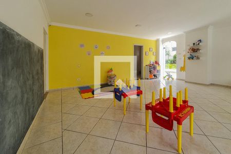 Apartamento à venda com 180m², 3 quartos e 1 vaga Apartamento à venda com 180m², 3 quartos e 1 vagaBrinquedoteca