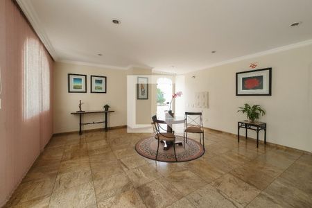 Apartamento à venda com 180m², 3 quartos e 1 vaga Apartamento à venda com 180m², 3 quartos e 1 vagaHall de entrada