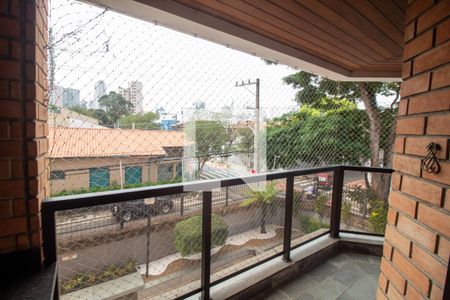 Apartamento à venda com 198m², 4 quartos e 3 vagasTerraço