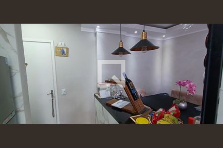 Cozinha de apartamento para alugar com 2 quartos, 50m² em Jardim Henriqueta, Taboão da Serra