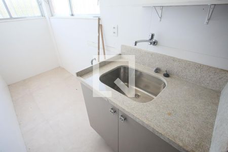 Apartamento à venda com 70m², 2 quartos e 1 vagaÁrea de Serviço