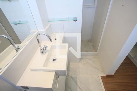 Apartamento à venda com 70m², 2 quartos e 1 vagaBanheiro da Suíte