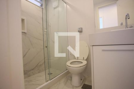 Apartamento à venda com 70m², 2 quartos e 1 vagaBanheiro Social