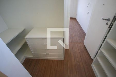 Apartamento à venda com 70m², 2 quartos e 1 vagaCloset da Suíte