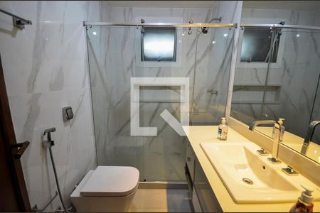 Apartamento à venda com 170m², 4 quartos e 3 vagasBanheiro Social
