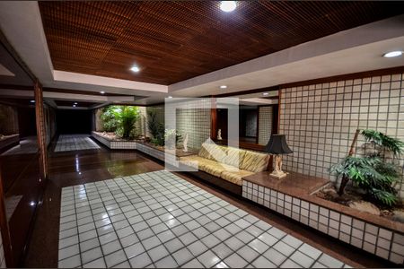 Apartamento à venda com 170m², 4 quartos e 3 vagasHall