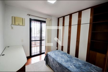Apartamento à venda com 170m², 4 quartos e 3 vagasQuarto 2