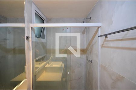 Apartamento à venda com 170m², 4 quartos e 3 vagasBanheiro da Suíte 1