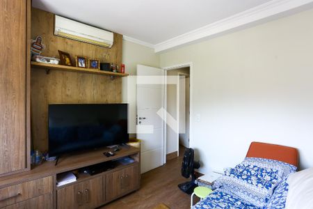 Apartamento à venda com 117m², 3 quartos e 3 vagas Apartamento à venda com 117m², 3 quartos e 3 vagasSala de TV