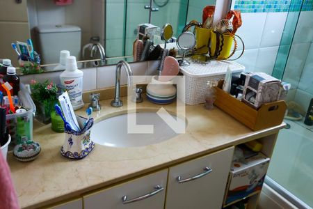 Apartamento à venda com 117m², 3 quartos e 3 vagas Apartamento à venda com 117m², 3 quartos e 3 vagasBanheiro da Suíte 2