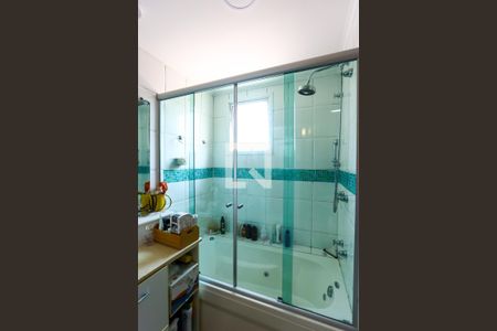 Apartamento à venda com 117m², 3 quartos e 3 vagas Apartamento à venda com 117m², 3 quartos e 3 vagasBanheiro da Suíte 2