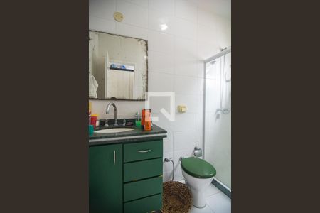 Casa à venda com 132m², 3 quartos e 2 vagas Casa à venda com 132m², 3 quartos e 2 vagasBanheiro da serviço