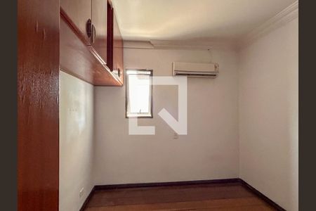 Casa à venda com 760m², 4 quartos e 5 vagasSuíte 2