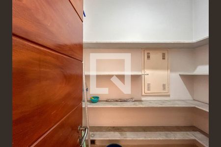 Casa à venda com 760m², 4 quartos e 5 vagasÁrea de Serviço