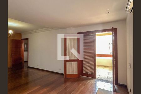 Casa à venda com 760m², 4 quartos e 5 vagasSuíte 1