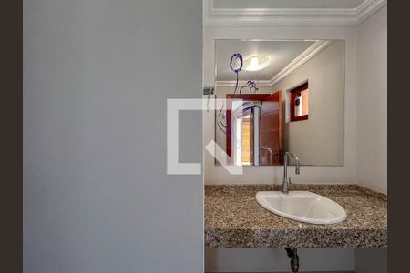 Casa à venda com 760m², 4 quartos e 5 vagasLavabo 2