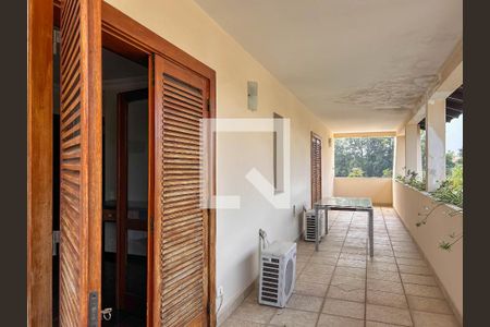 Casa à venda com 760m², 4 quartos e 5 vagasVaranda da Suíte 3 e 4