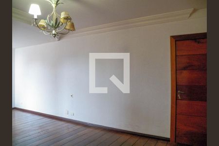 Casa à venda com 760m², 4 quartos e 5 vagasSuíte 1