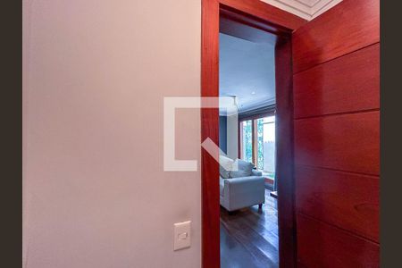 Casa à venda com 760m², 4 quartos e 5 vagasLavabo 1