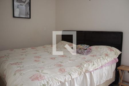 Casa à venda com 160m², 3 quartos e 3 vagasSuíte 2