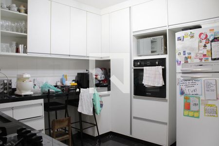 Casa à venda com 160m², 3 quartos e 3 vagasCozinha