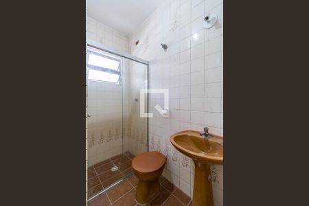 Casa para alugar com 100m², 2 quartos e sem vaga Casa para alugar com 100m², 2 quartos e sem vagaBanheiro