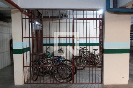 Apartamento à venda com 114m², 3 quartos e 1 vaga Apartamento à venda com 114m², 3 quartos e 1 vagaÁREA COMUM - BICICLETÁRIO