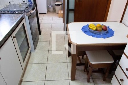 Apartamento à venda com 114m², 3 quartos e 1 vaga Apartamento à venda com 114m², 3 quartos e 1 vagaCOZINHA