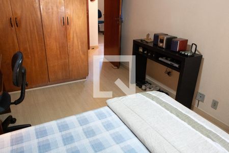 Apartamento à venda com 114m², 3 quartos e 1 vaga Apartamento à venda com 114m², 3 quartos e 1 vagaQUARTO 3