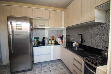 Casa à venda com 250m², 3 quartos e 3 vagas Casa à venda com 250m², 3 quartos e 3 vagasCozinha
