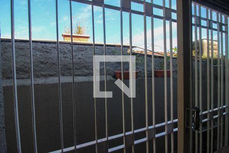 Casa à venda com 250m², 3 quartos e 3 vagas Casa à venda com 250m², 3 quartos e 3 vagasVista do Quarto 1