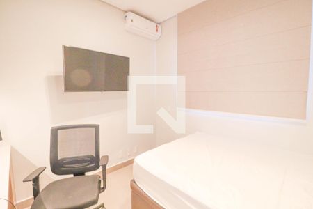Casa de condomínio à venda com 300m², 3 quartos e 4 vagas Casa de condomínio à venda com 300m², 3 quartos e 4 vagasEscritório