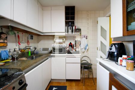 Apartamento à venda com 110m², 3 quartos e 1 vaga Apartamento à venda com 110m², 3 quartos e 1 vagaCozinha